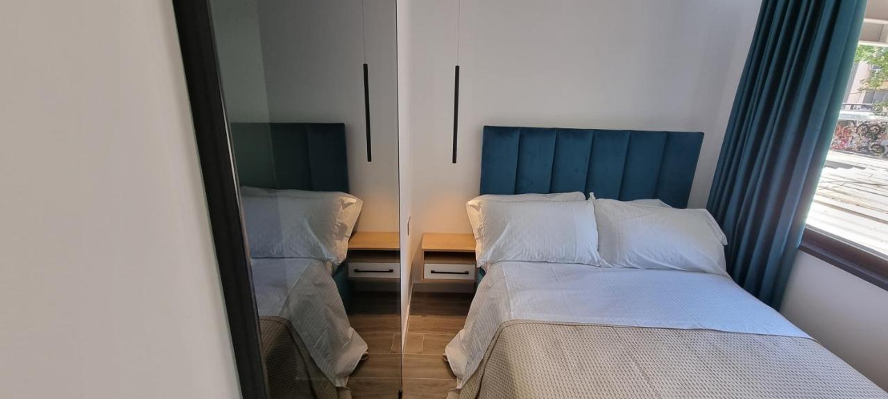 Deluxe Apartment Bllok Tirana Bagian luar foto