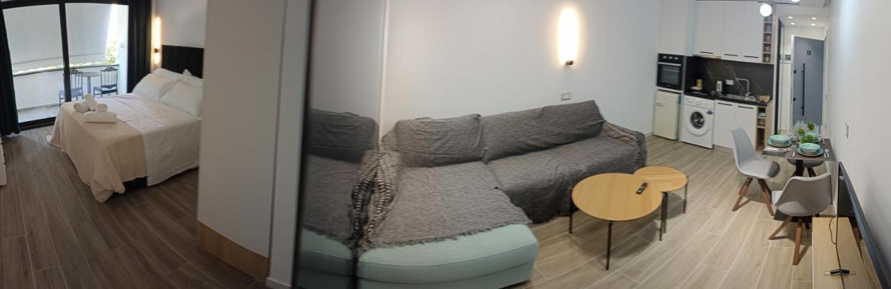 Deluxe Apartment Bllok Tirana Bagian luar foto