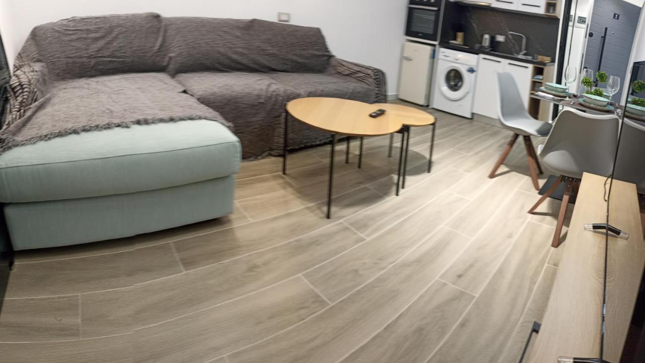 Deluxe Apartment Bllok Tirana Bagian luar foto
