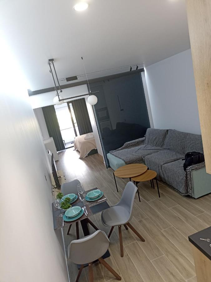 Deluxe Apartment Bllok Tirana Bagian luar foto
